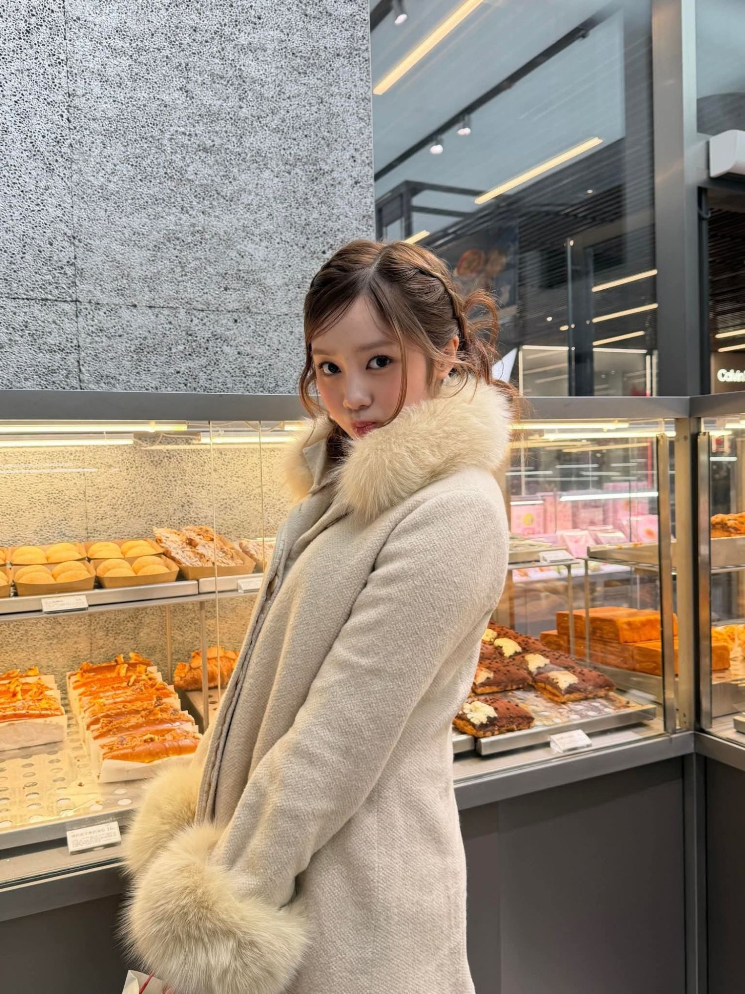 Latest photo of Elisia (UNIS)