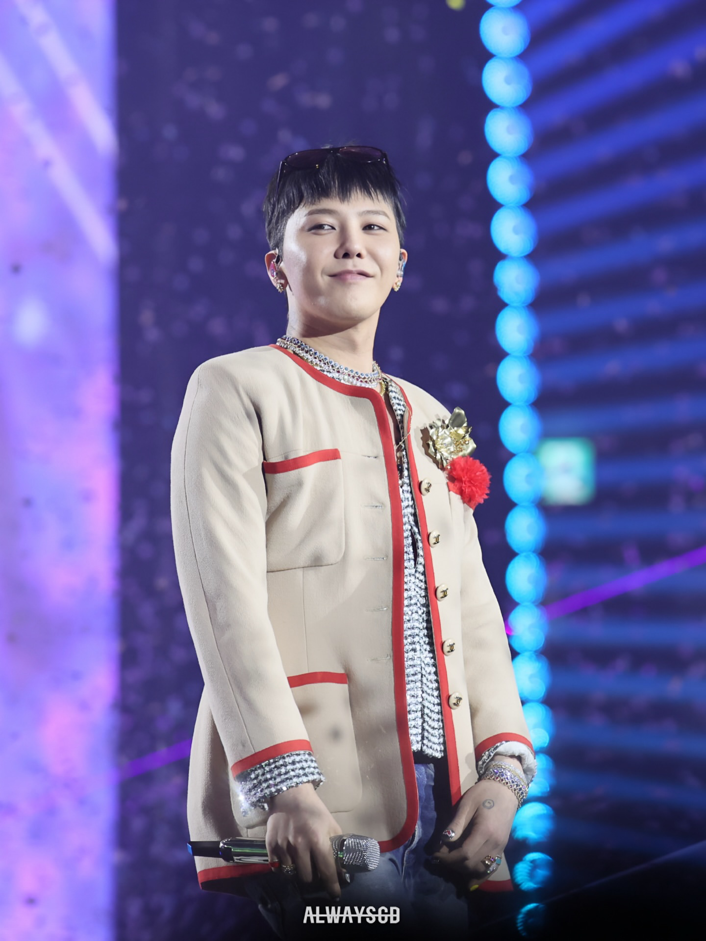 A moment captured by G-DRAGON (BIGBANG)'s fan