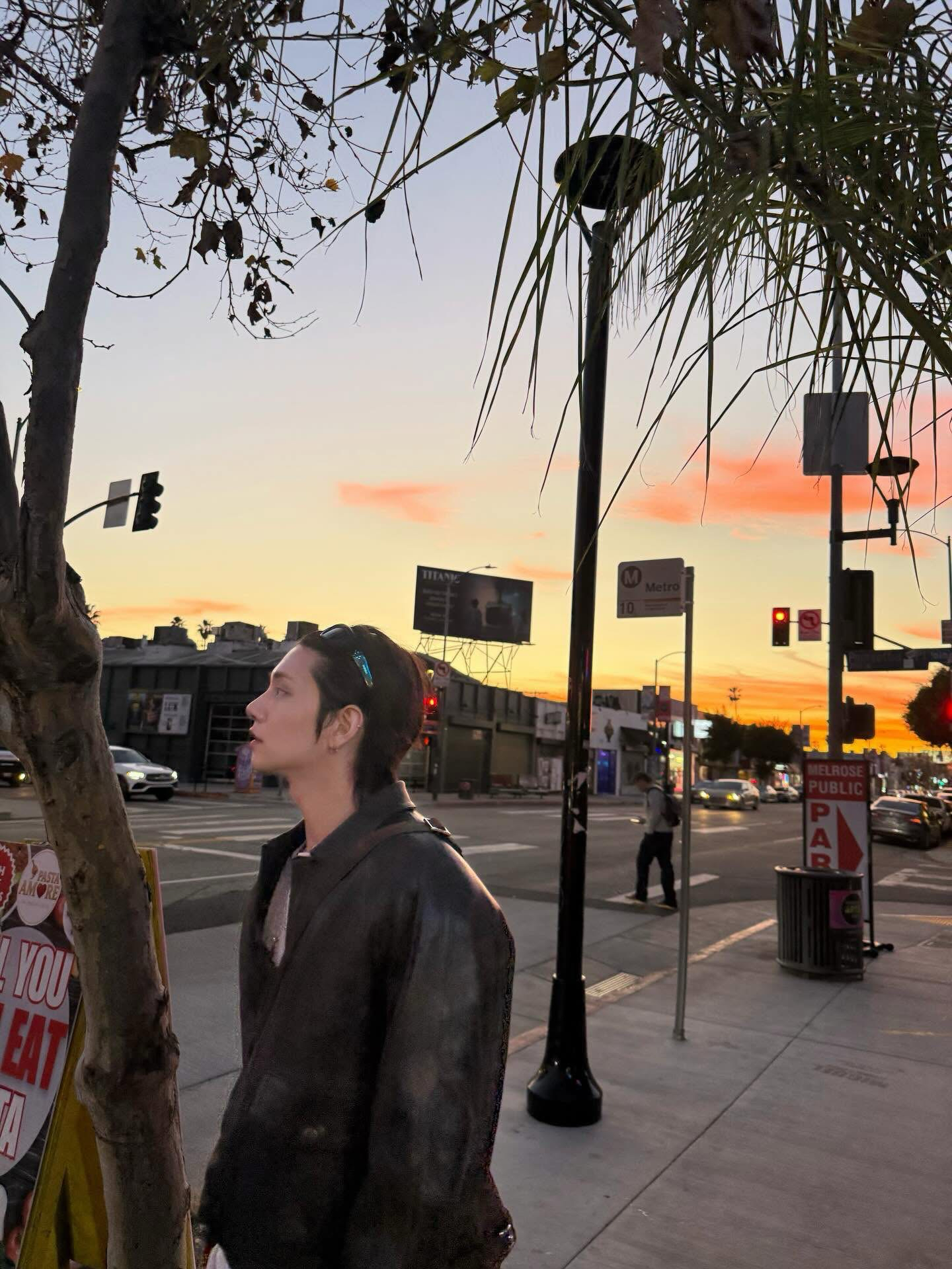 Behind-the-scenes cut of Joshua (SEVENTEEN)