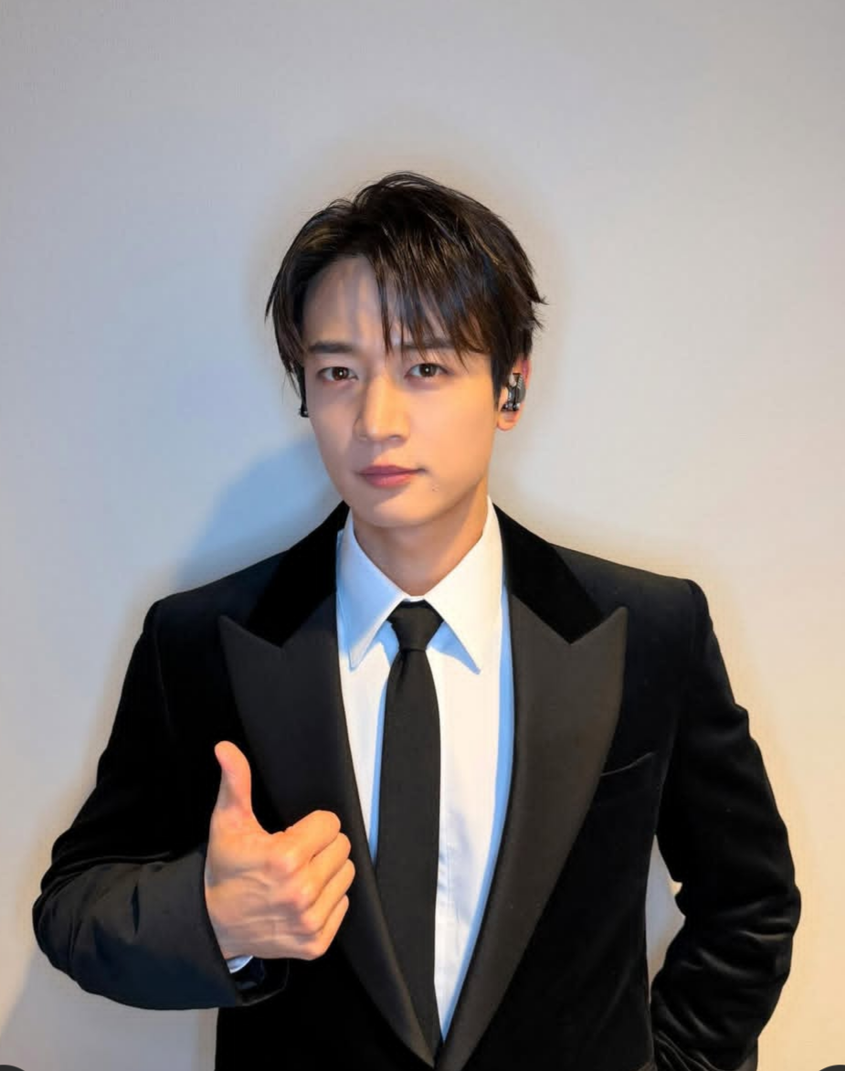 A moment captured by Minho (SHINee)'s fan