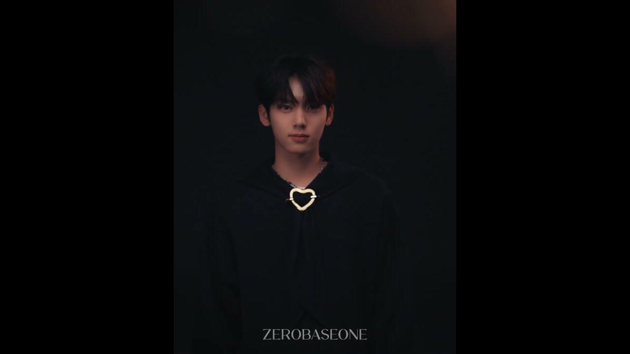 Behind-the-scenes cut of Han Yujin (ZEROBASEONE)