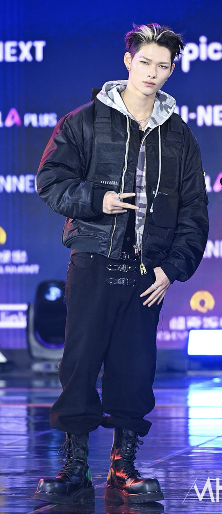 Fandom-recommended wallpaper image of NI-KI (ENHYPEN)