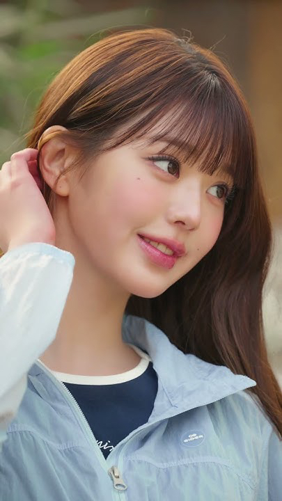 张元英 (IVE)的最新照片