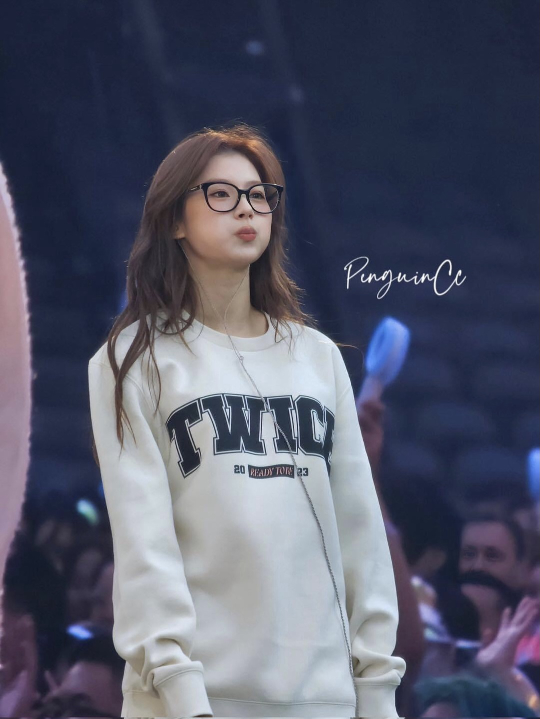 Potret di balik layar Sana (TWICE)