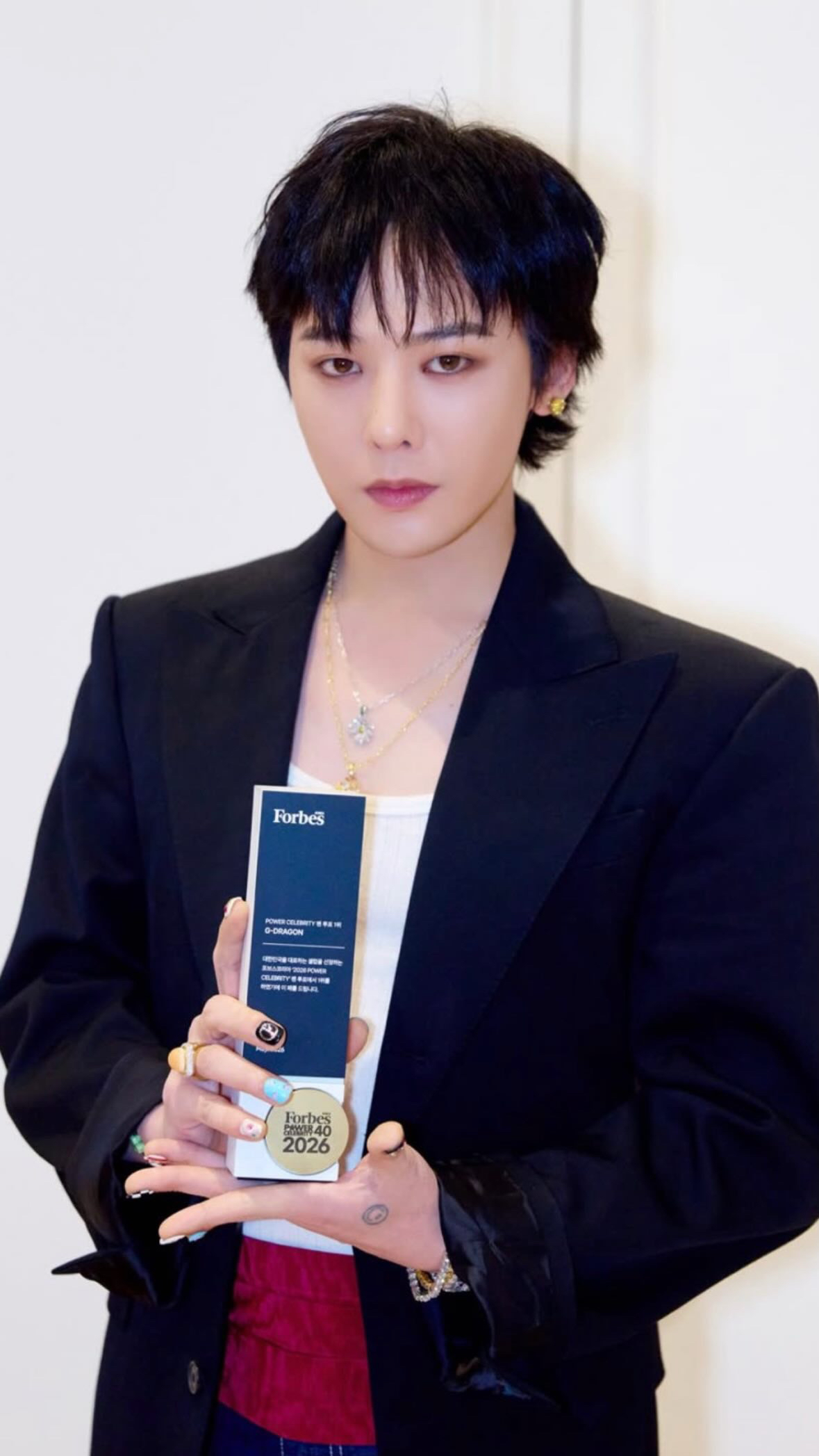 Today's most popular wallpaper in the G-DRAGON (BIGBANG) community