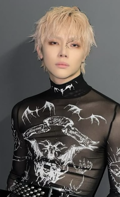 Recent activity shot of Nicholas (&TEAM)