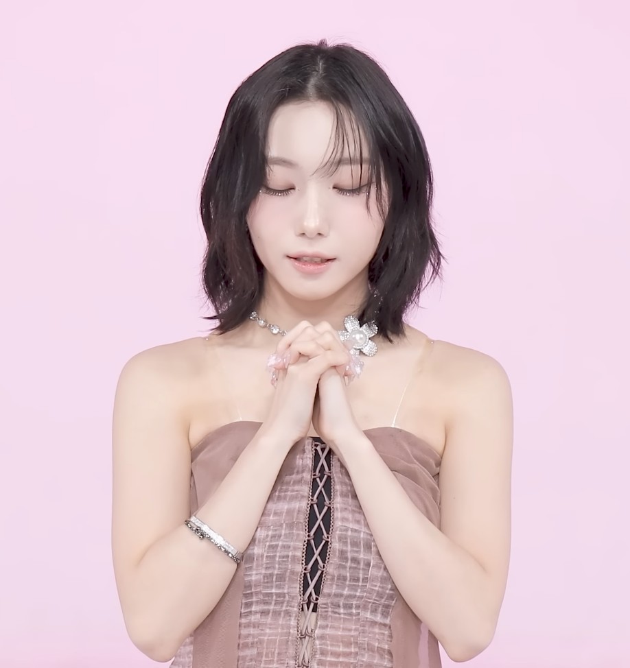 Latest photo of Seo Youngeun (Kep1er)