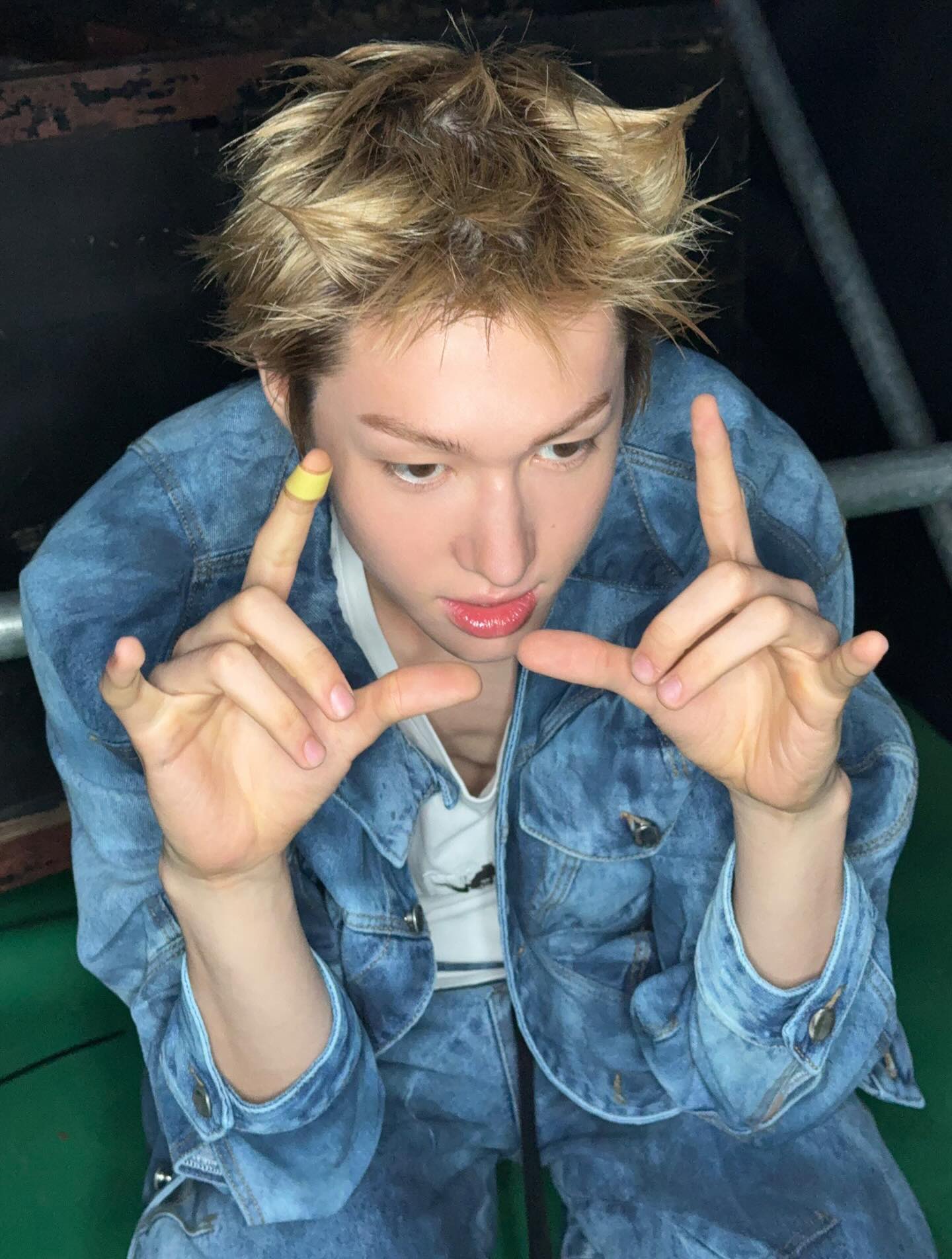 Behind-the-scenes cut of Martin (CORTIS)