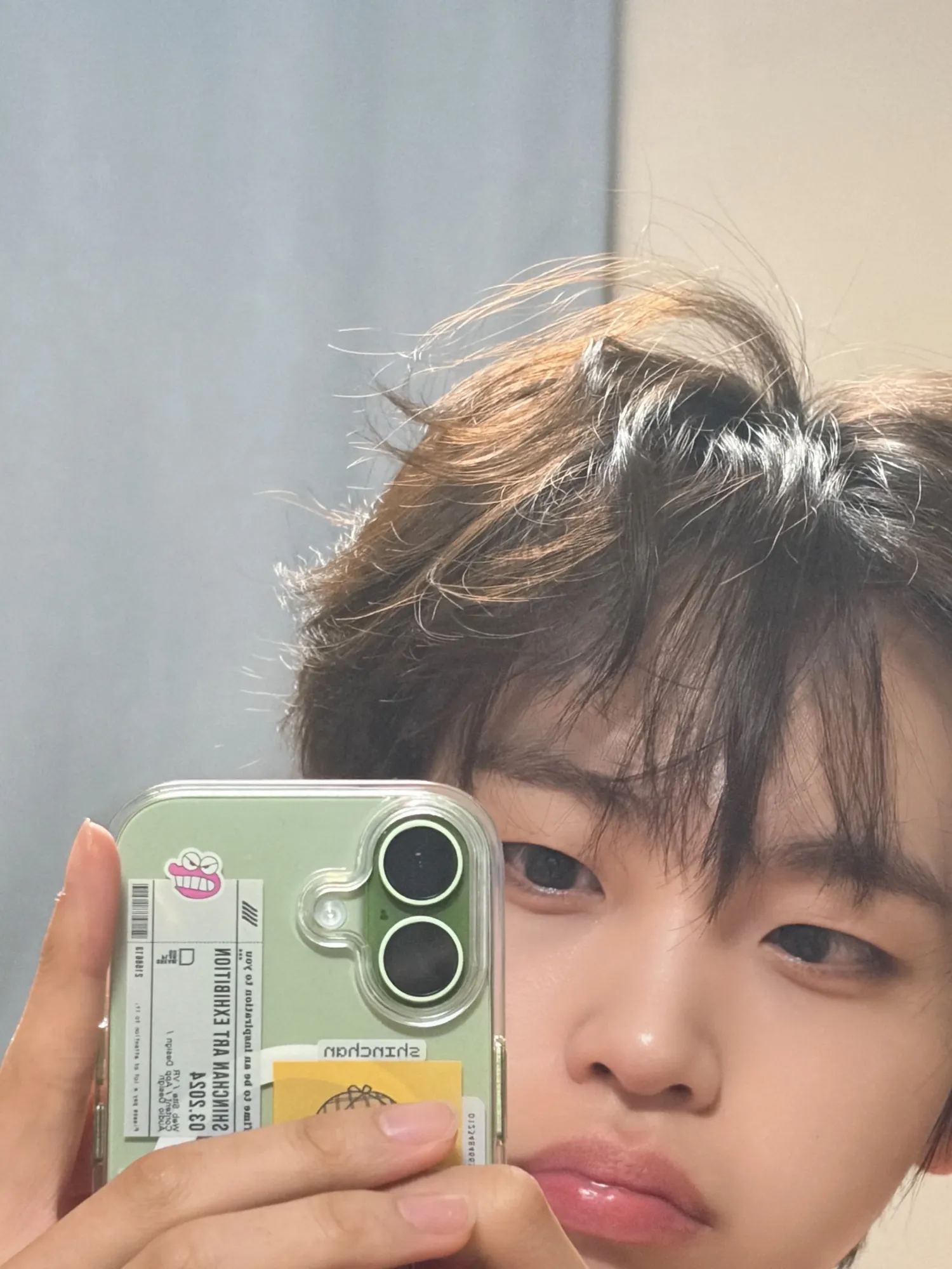 Behind-the-scenes cut of Hyeongjun (CRAVITY)