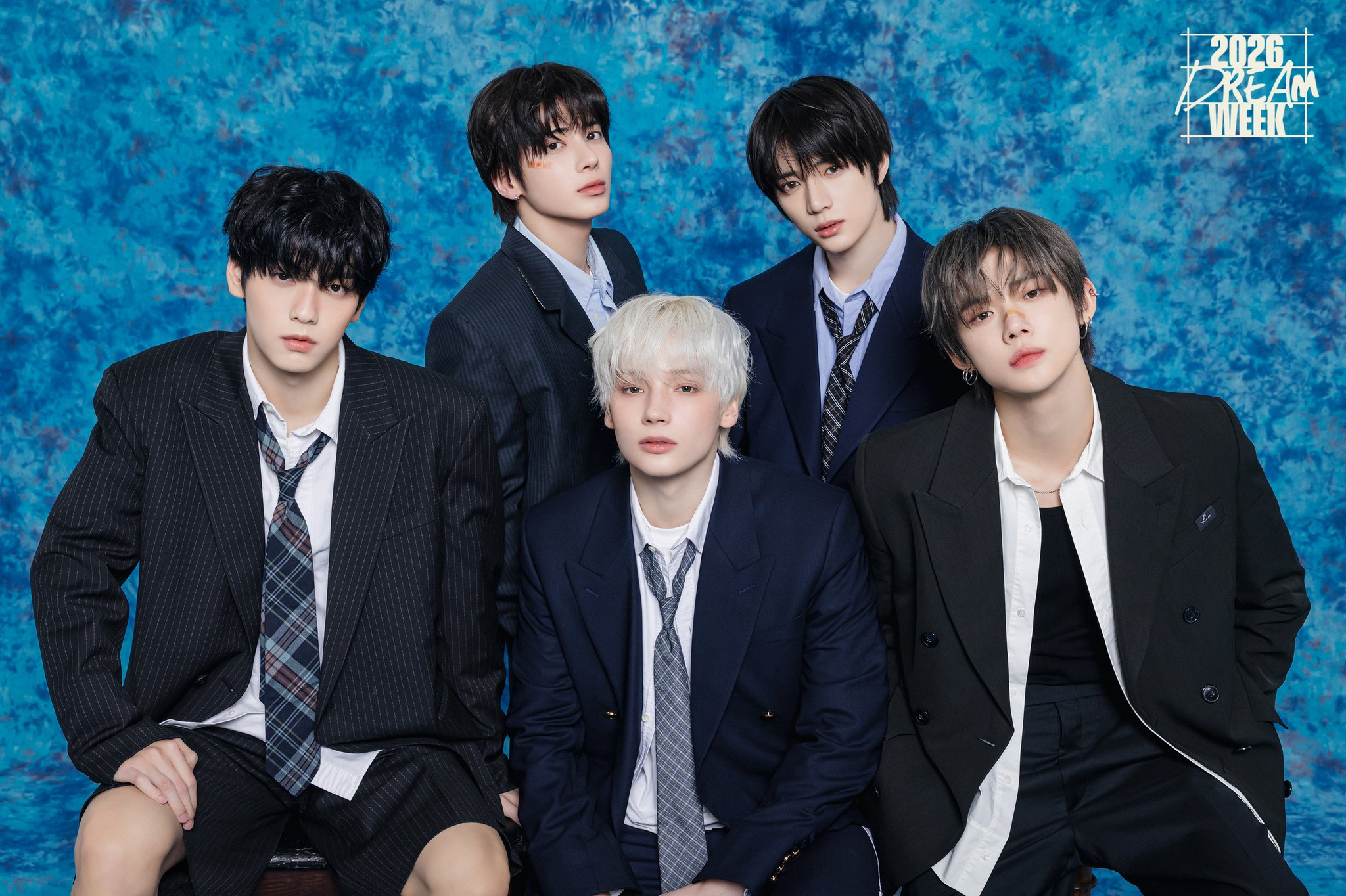 투모로우바이투게더 최근 활동샷