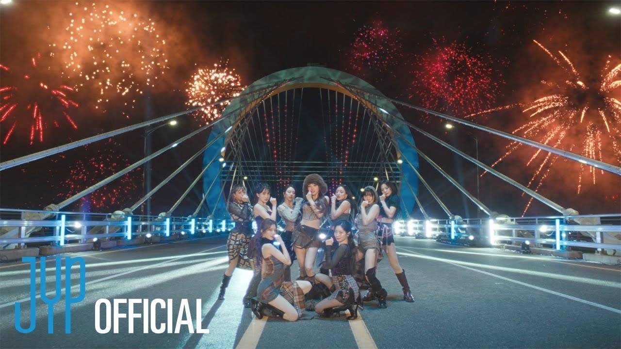 Foto aktivitas terbaru Mina (TWICE)