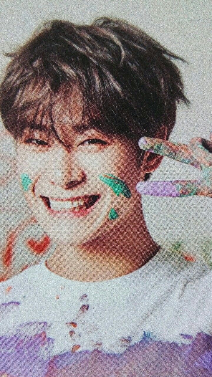 Latest photo of Moonbin (ASTRO)