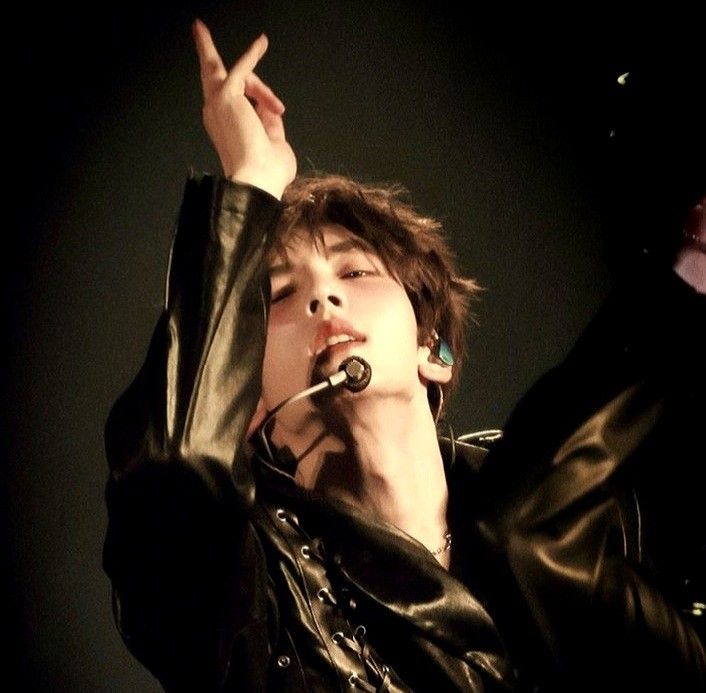 A moment captured by Han Yujin (ZEROBASEONE)'s fan