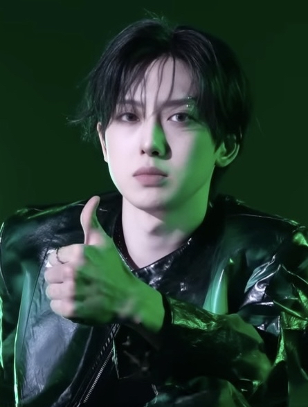 Latest photo of Fuma (&TEAM)
