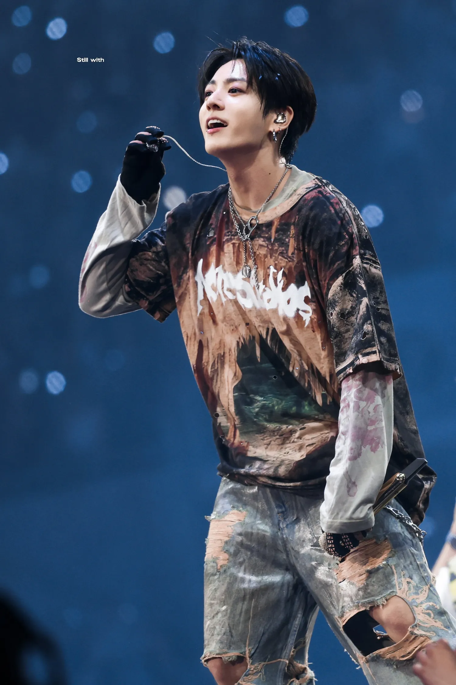 Momen yang diabadikan oleh penggemar Jungkook (BTS)