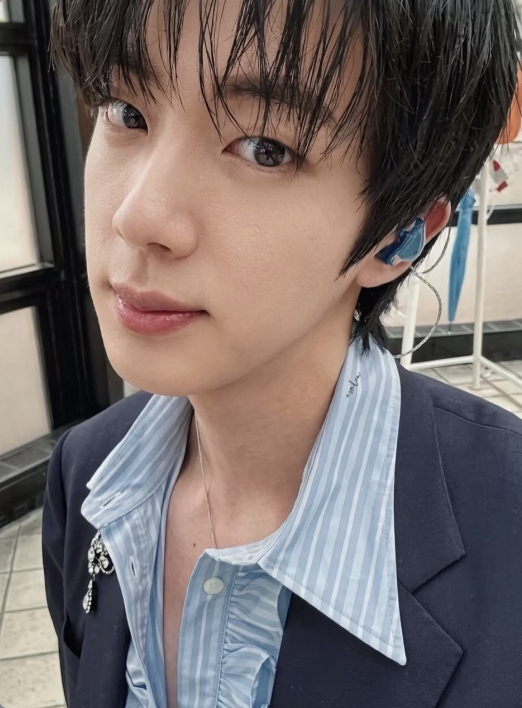Momen yang diabadikan oleh penggemar Jin (BTS)