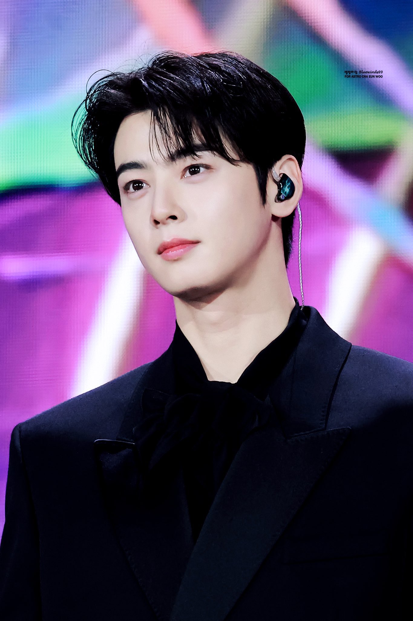 Recent activity shot of Eunwoo (ASTRO)