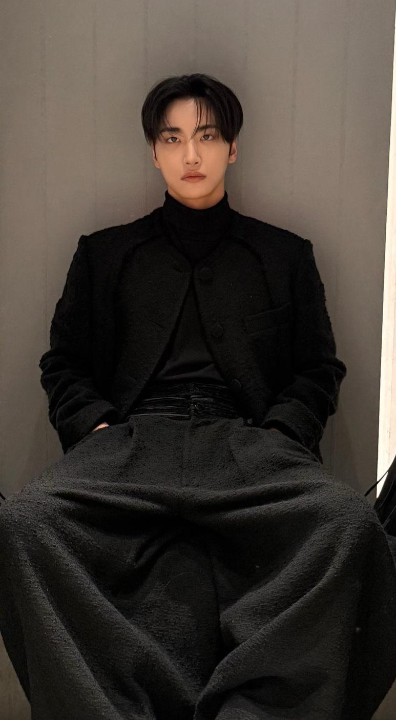 성화 (에이티즈) 최근 활동샷