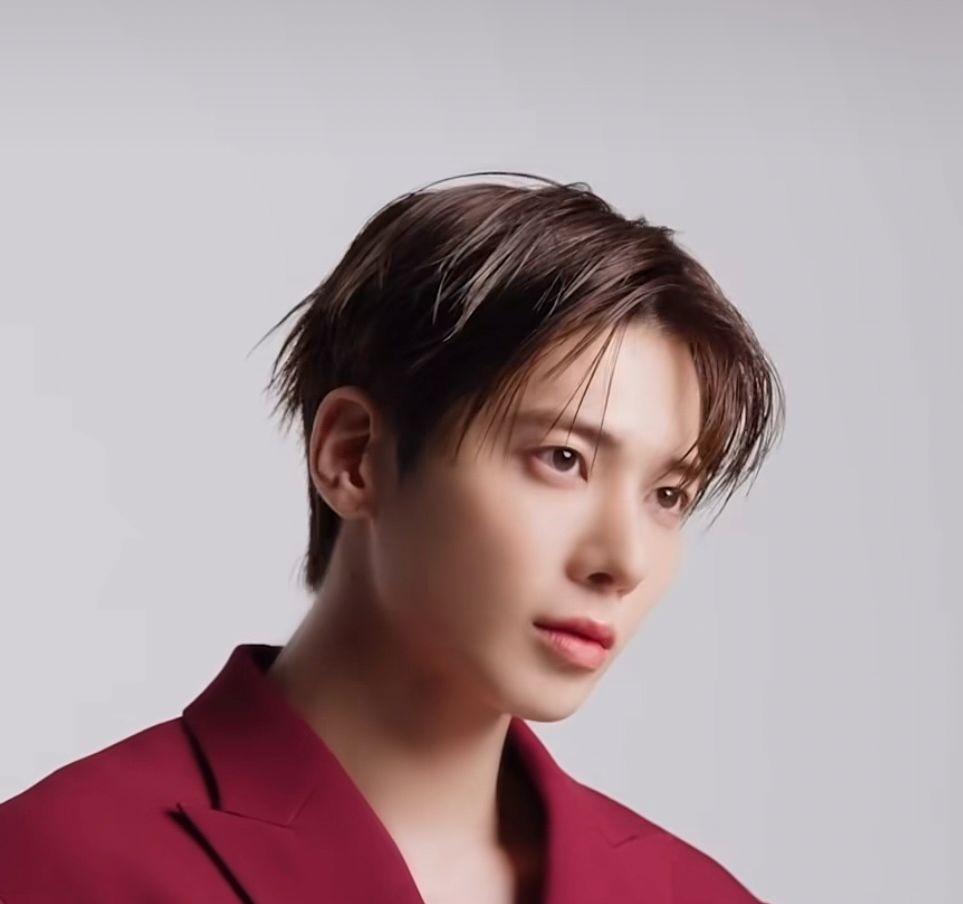 太顯 (TOMORROW X TOGETHER)粉絲拍下的瞬間