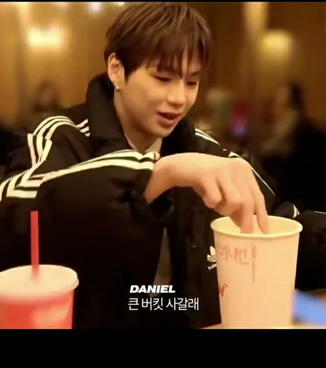 강다니엘 최근 활동샷