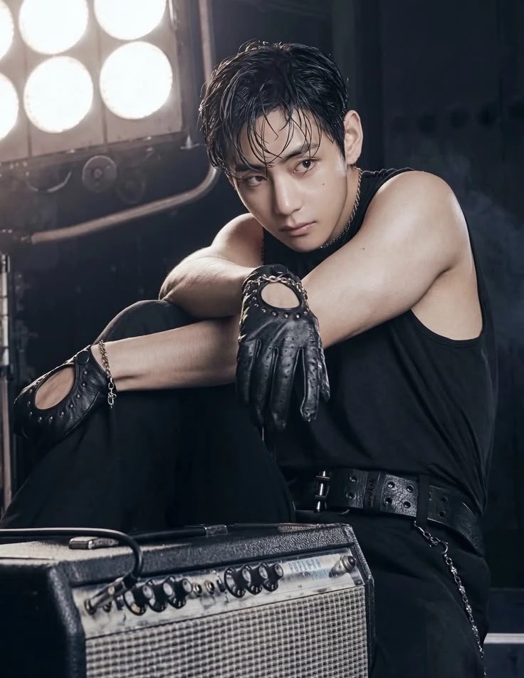 뷔 (방탄소년단)의 비하인드 컷