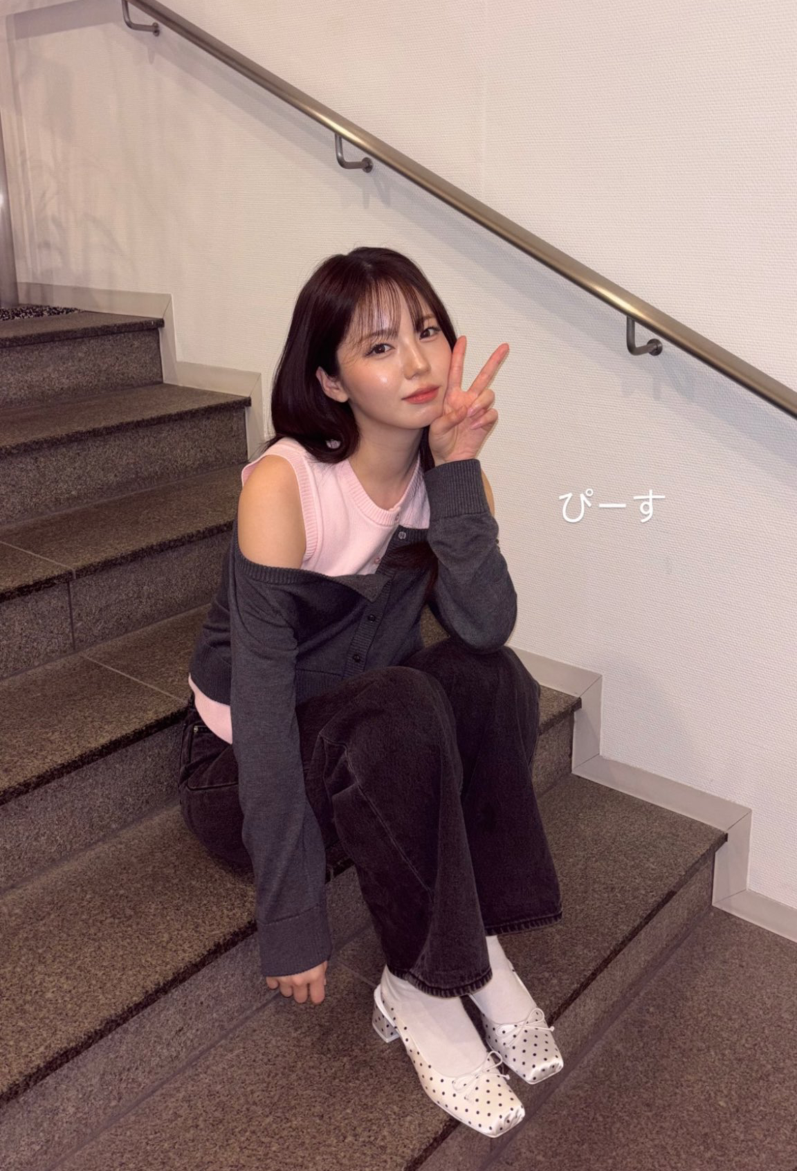 Latest photo of Ayaka (NiziU)