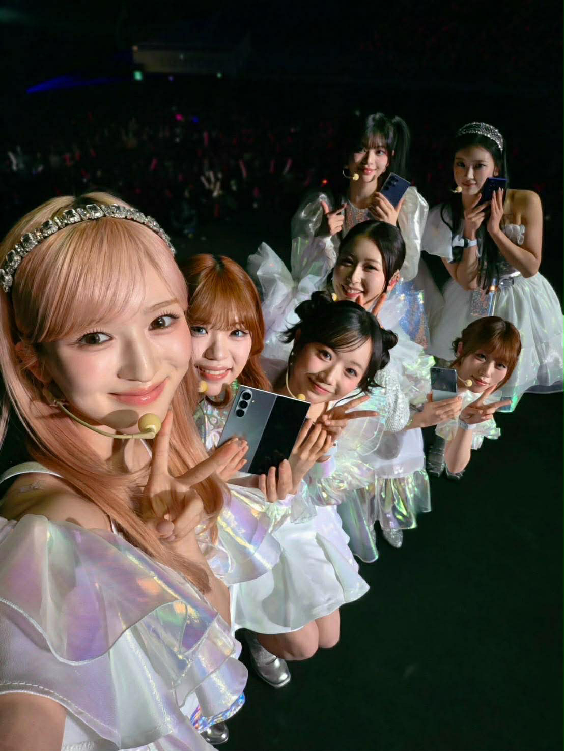 Behind-the-scenes cut of Kasahara Momona (ME:I)