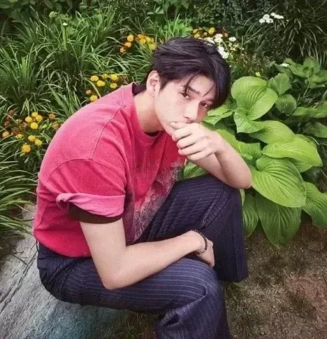 옹성우의 비하인드 컷