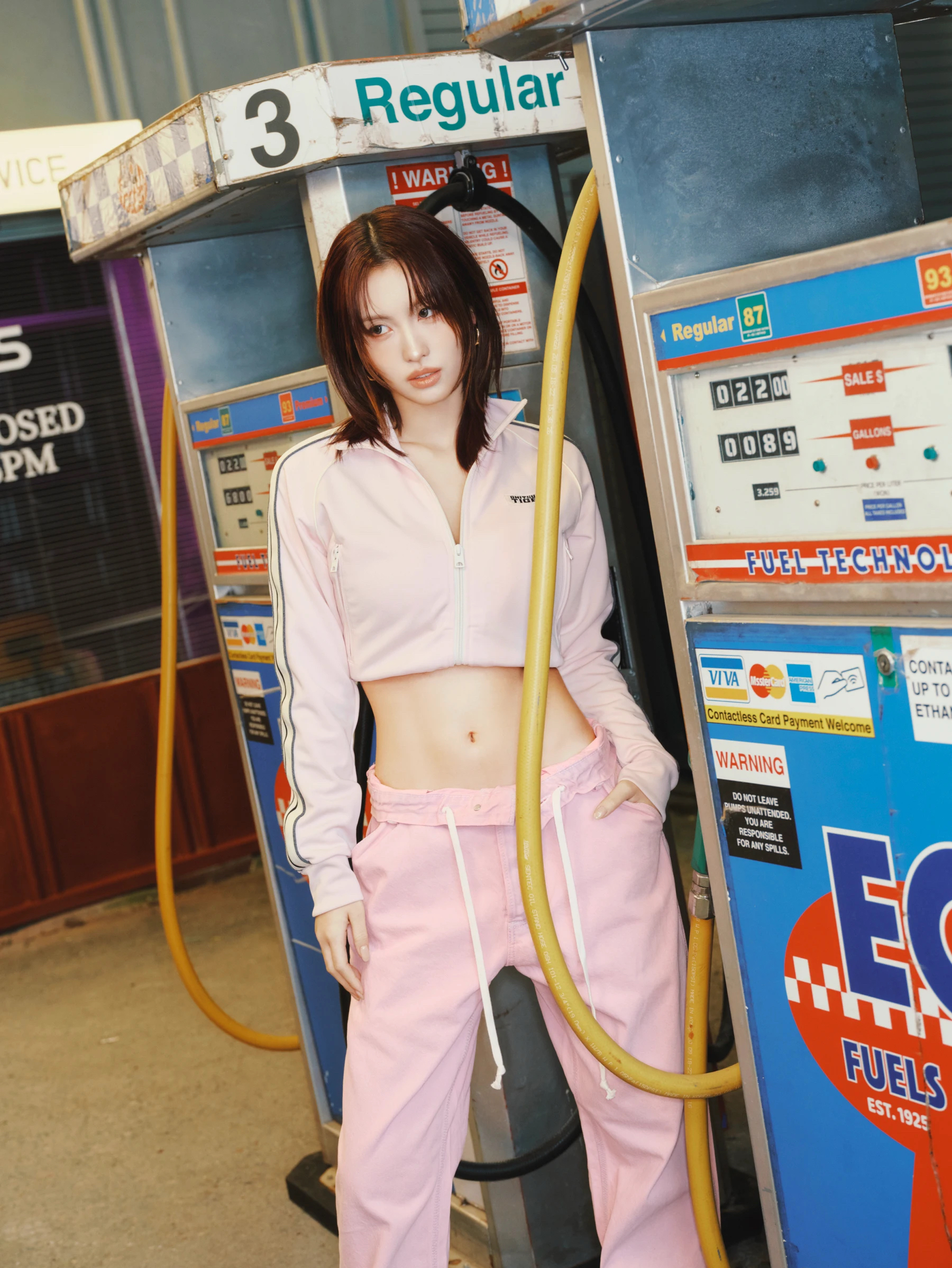 모모 (TWICE)의 비하인드 컷