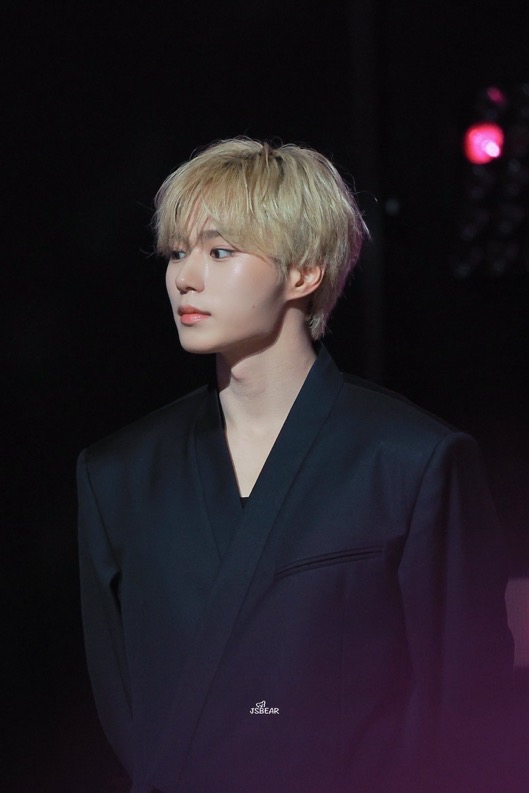 A moment captured by Kim Junseo (ALPHA DRIVE ONE)'s fan