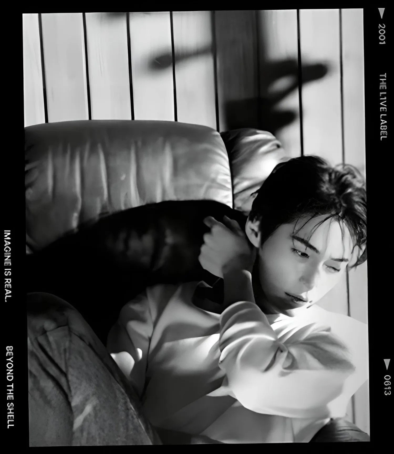 Behind-the-scenes cut of Sung Hanbin (ZEROBASEONE)