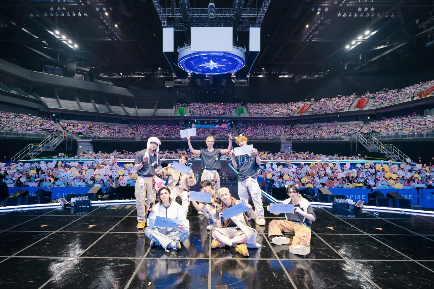 Stray Kids의 최신 사진