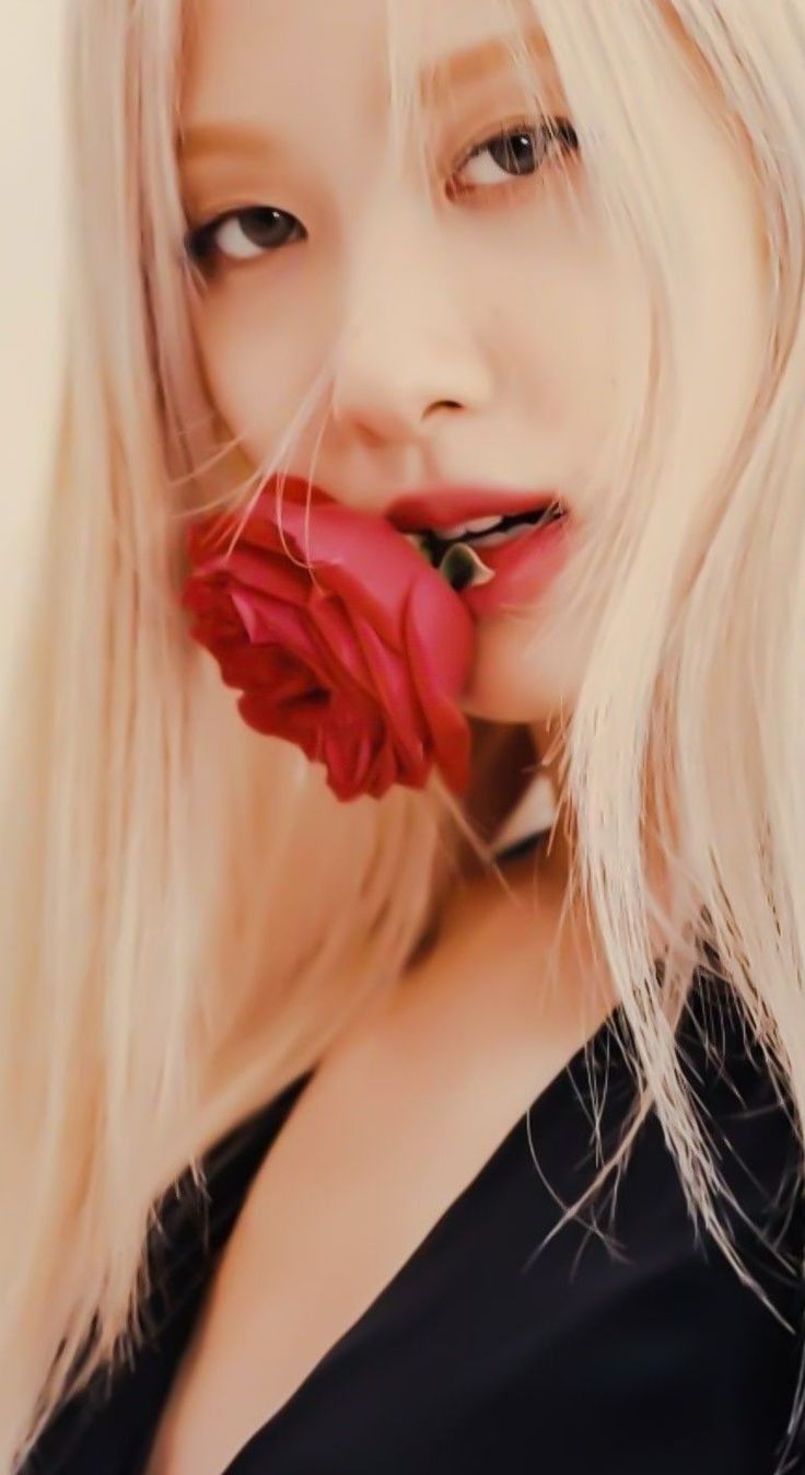 로제 (BLACKPINK)의 최신 사진