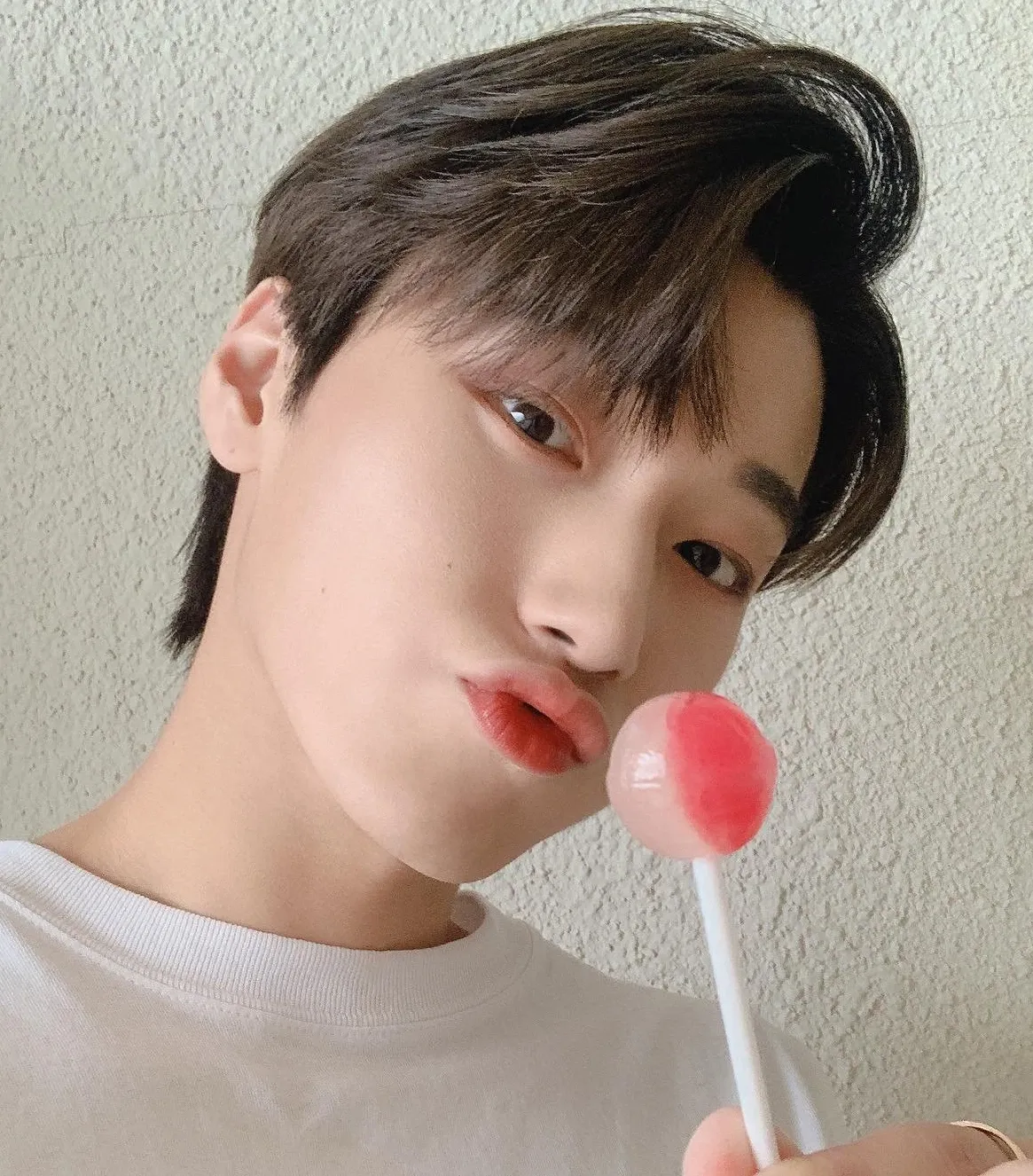 A moment captured by San (ATEEZ)'s fan