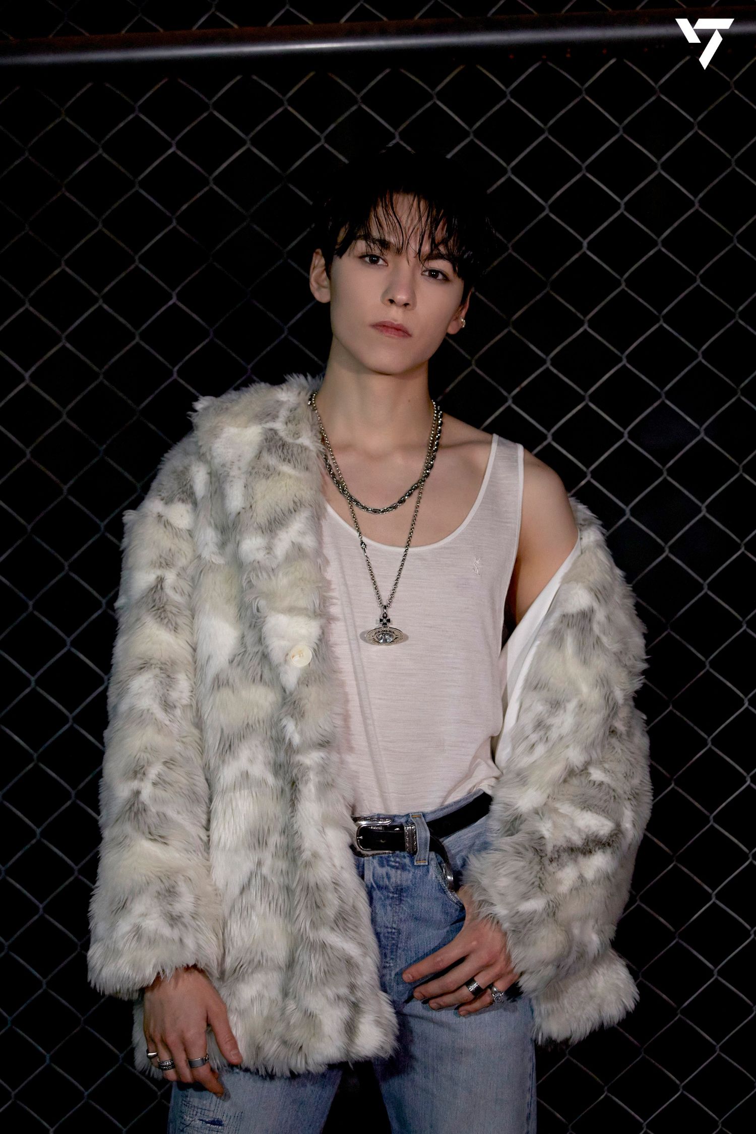 Behind-the-scenes cut of Vernon (SEVENTEEN)