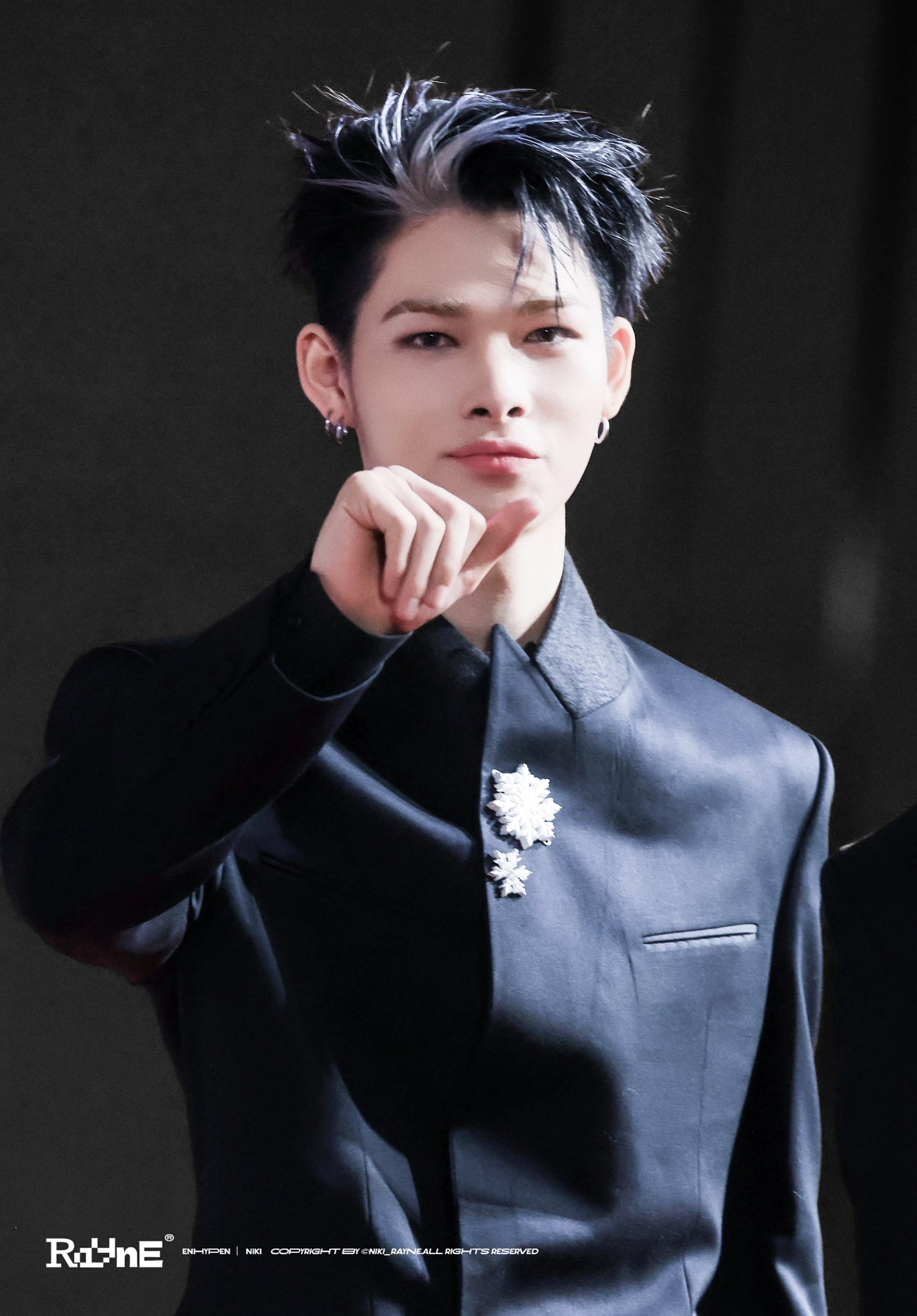 NI-KI (ENHYPEN)的最新照片