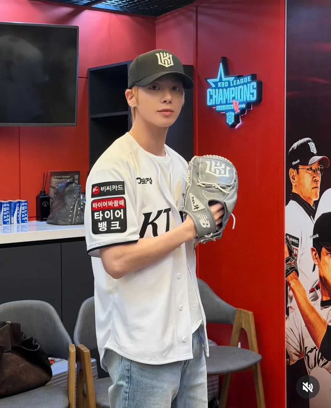 Behind-the-scenes cut of Taehyun (TOMORROW X TOGETHER)