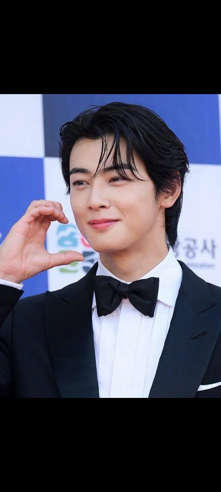 The most beloved wallpaper among Eunwoo (ASTRO)'s fans