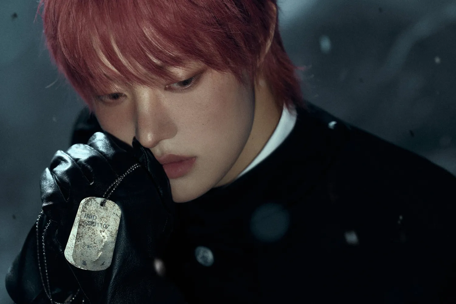 Latest photo of EJ (&TEAM)