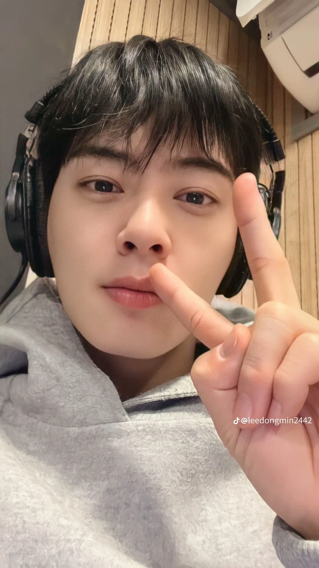 Fandom-recommended wallpaper image of Eunwoo (ASTRO)