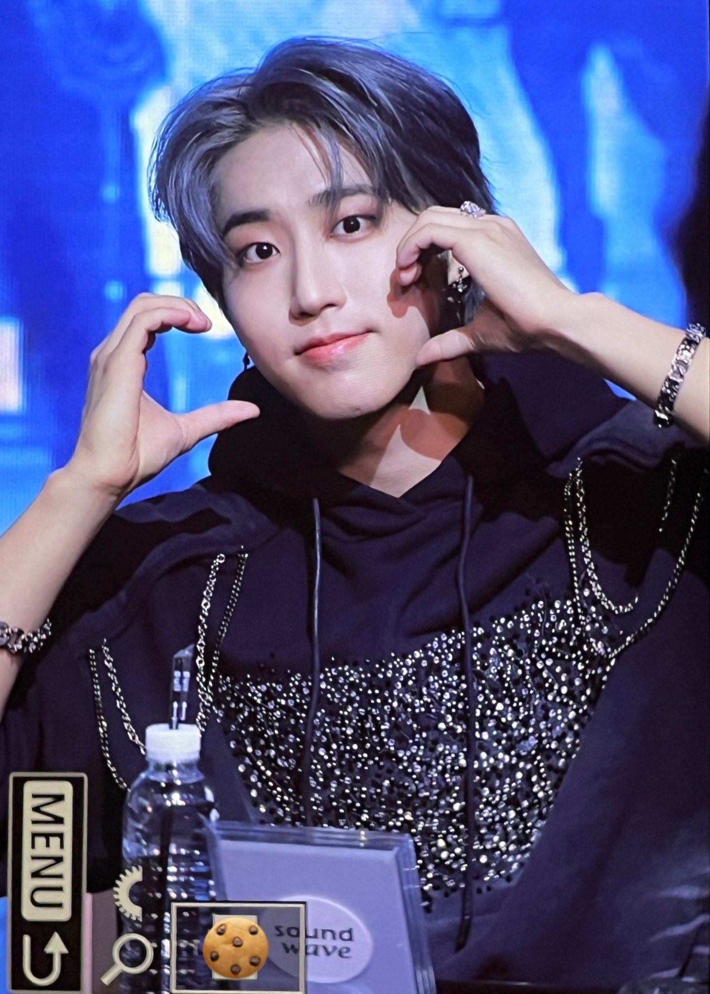 Behind-the-scenes cut of HAN (Stray Kids)