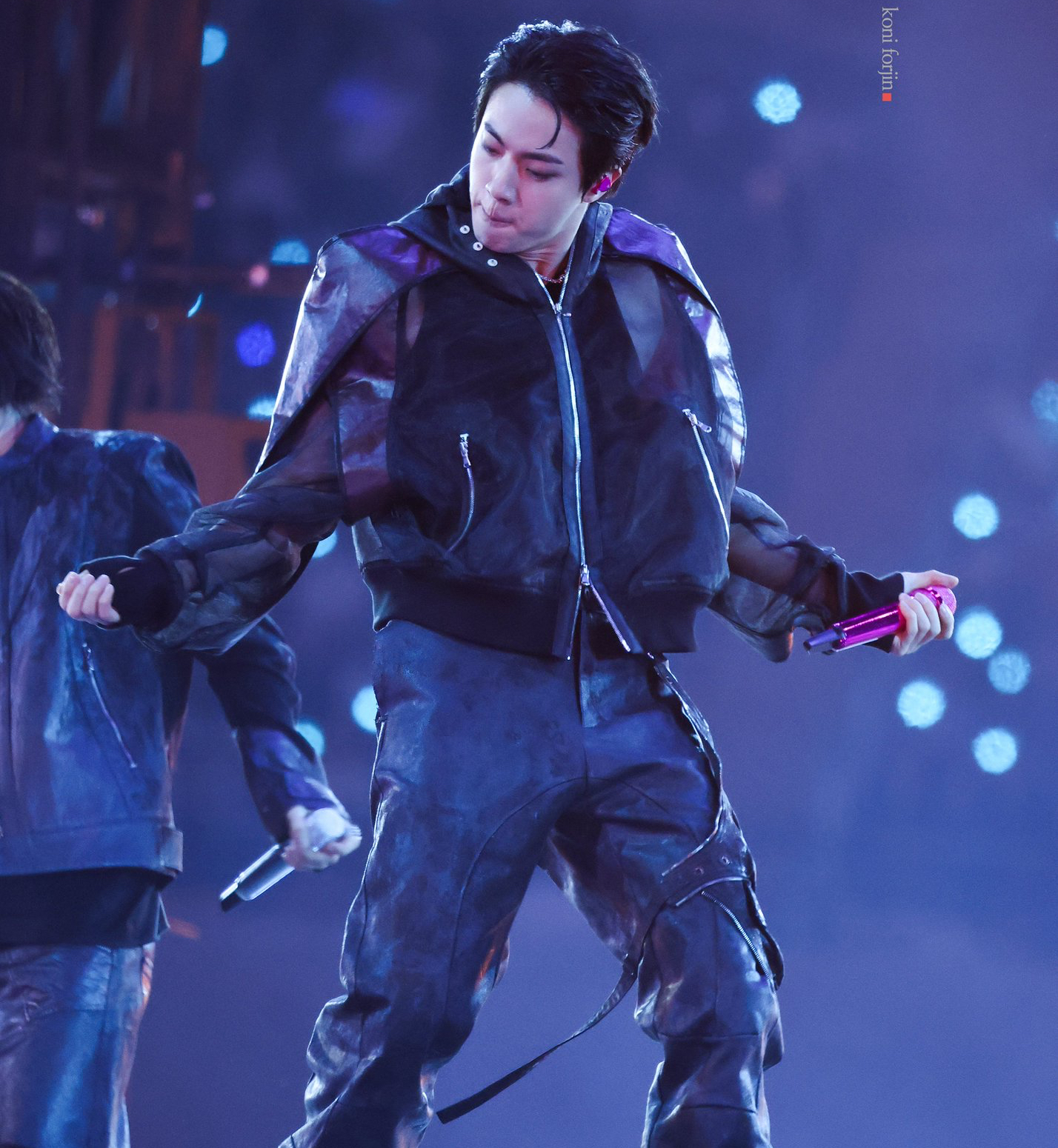 Behind-the-scenes cut of Jin (BTS)