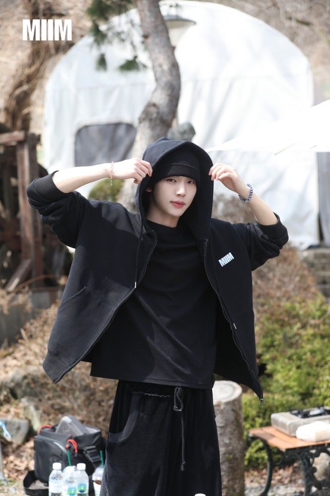 A moment captured by Han Yujin's fan