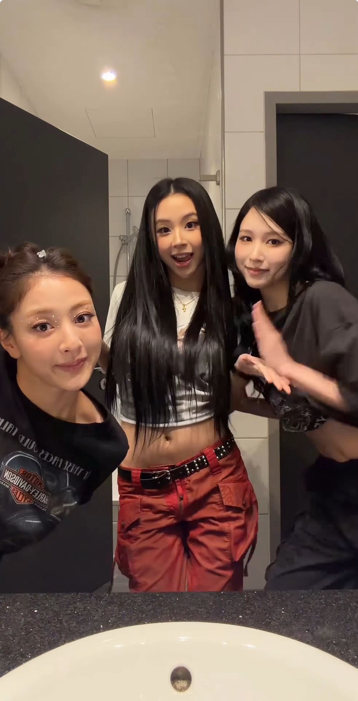 志效 (TWICE)的最新活动照片