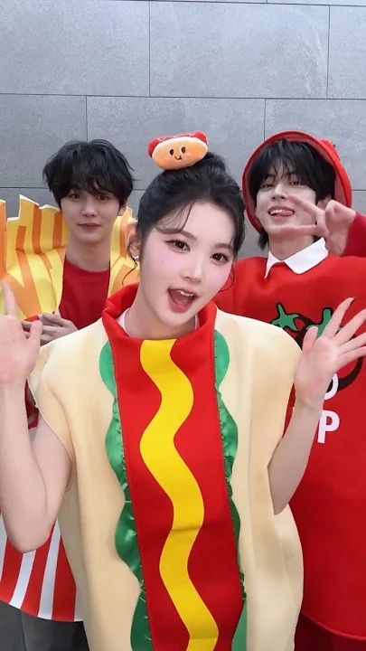 Fandom-recommended wallpaper image of Kim Gyuvin (ZEROBASEONE)