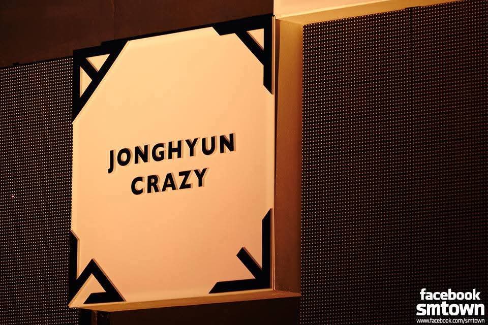 A moment captured by Jonghyun (SHINee)'s fan