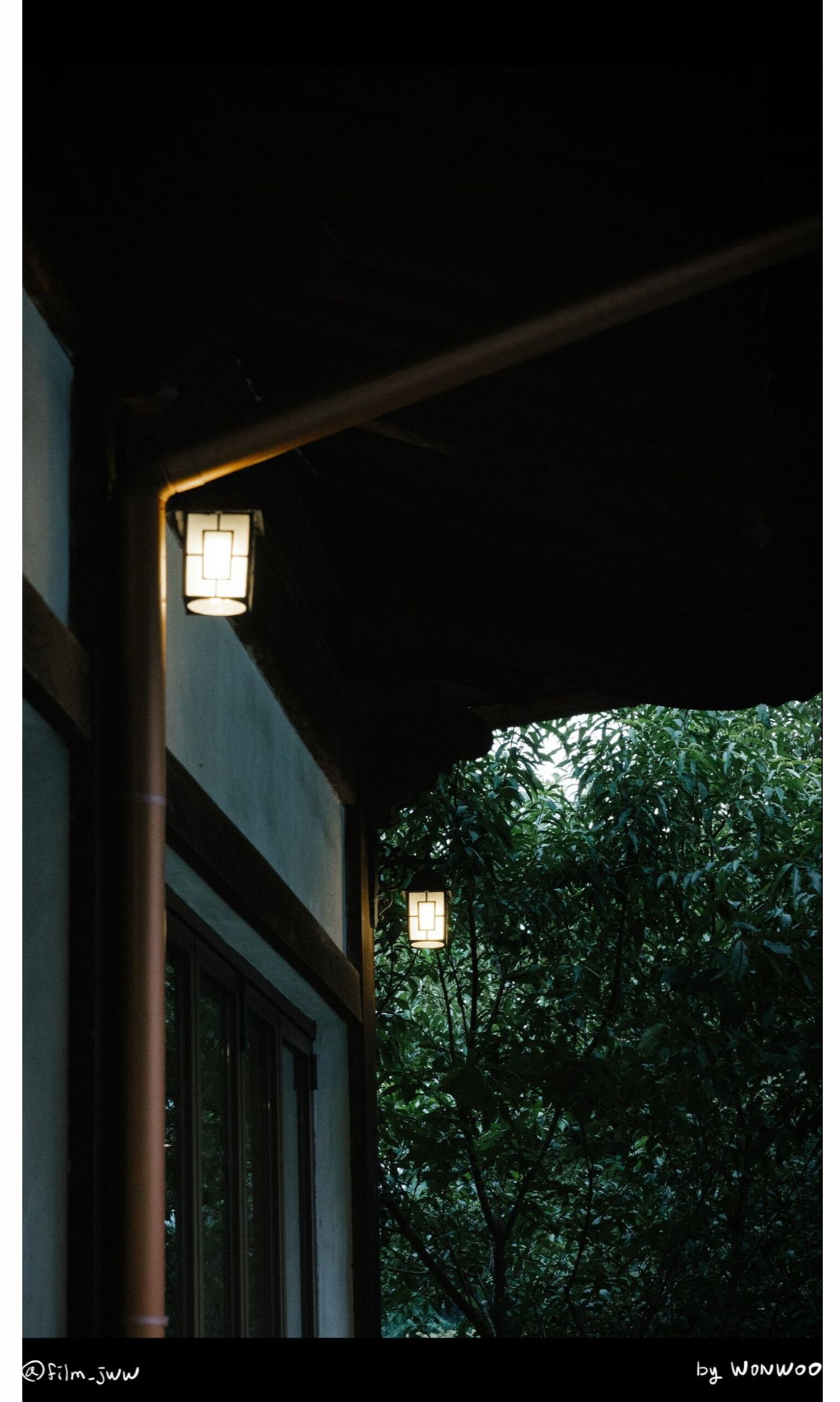 A heartfelt wallpaper shared by Wonwoo (SEVENTEEN)'s fans