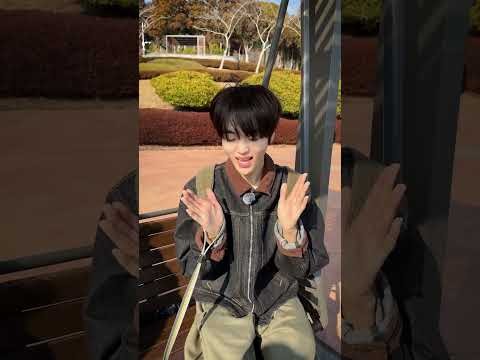 Behind-the-scenes cut of Hyeongjun (CRAVITY)