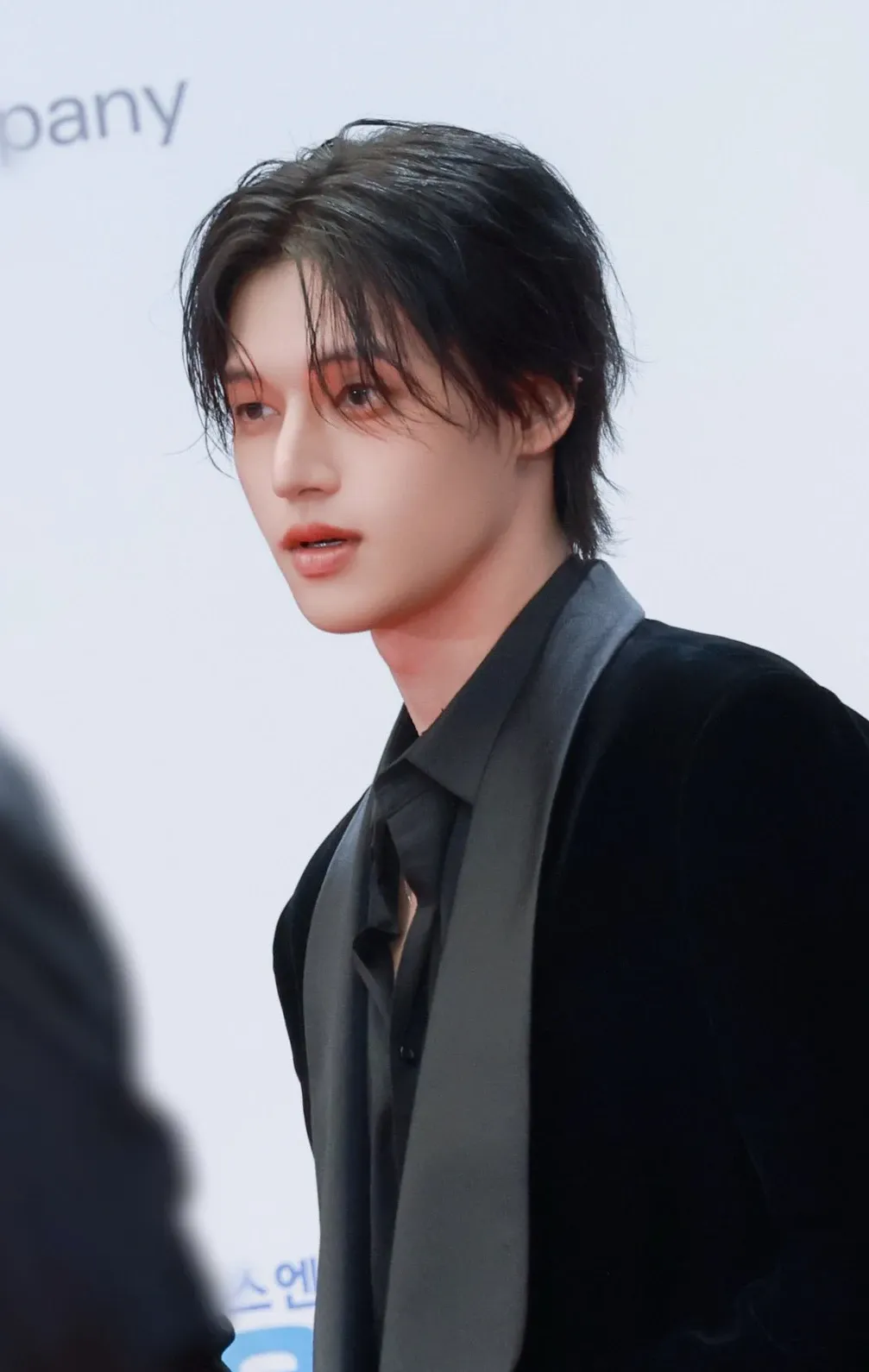 友榮 (ATEEZ)的最新活动照片