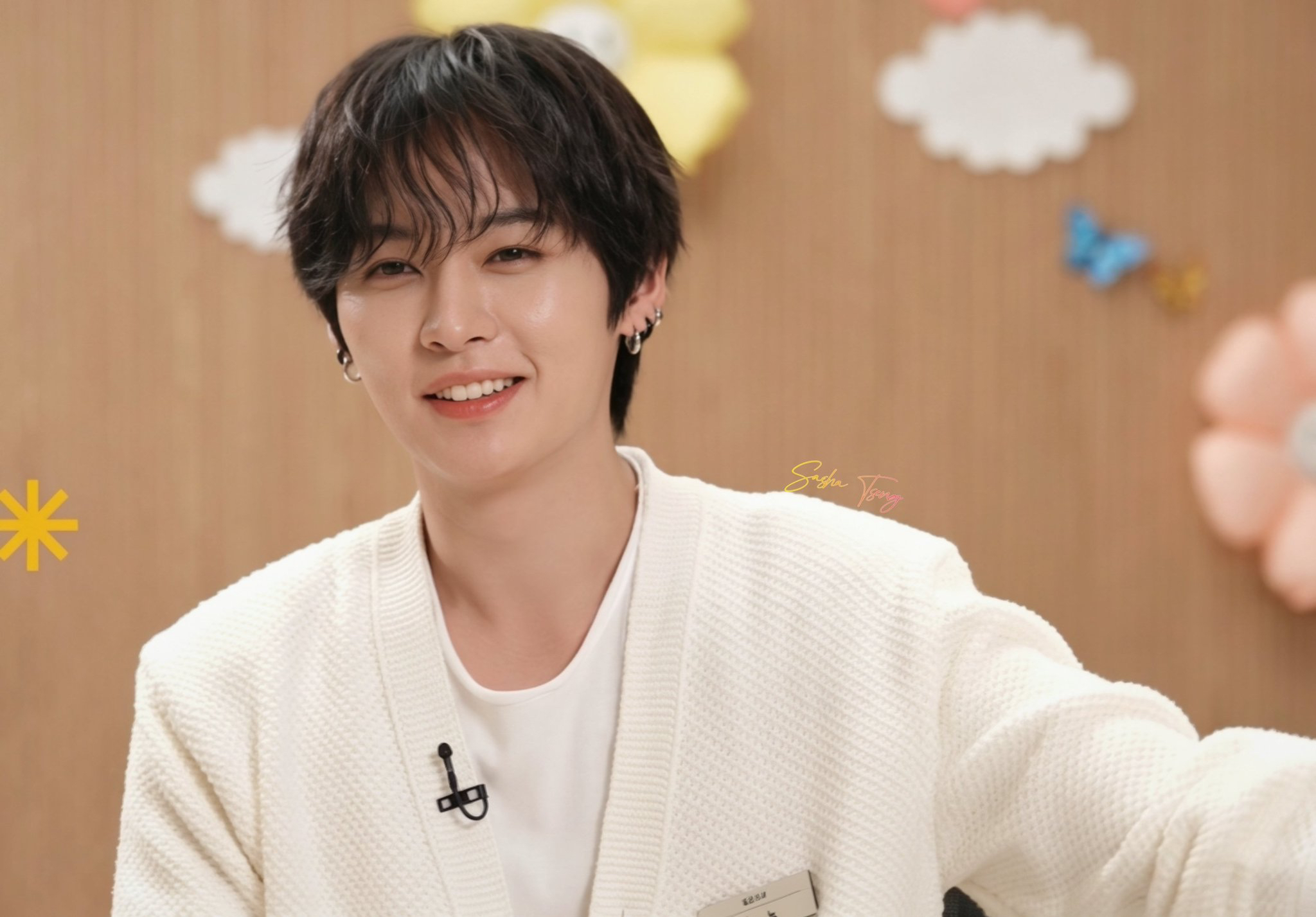 Behind-the-scenes cut of Lee Know (Stray Kids)